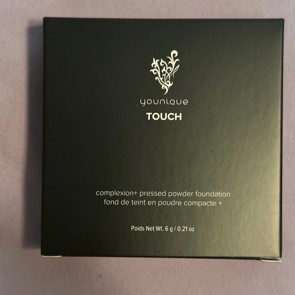 Younique Touch Complexion Pressed Powder Foundation-Taffeta  BNIB